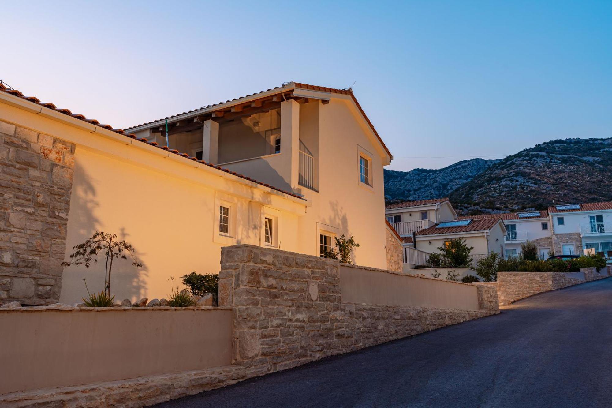 Mirage With Private Heated Pool *